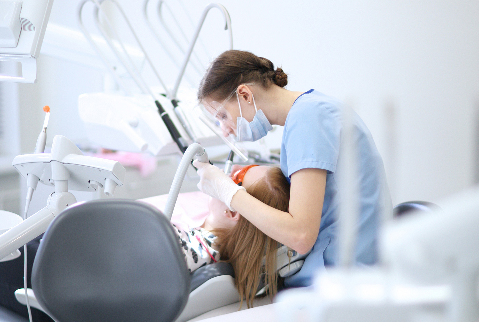how much money do dental assistants make in north carolina
